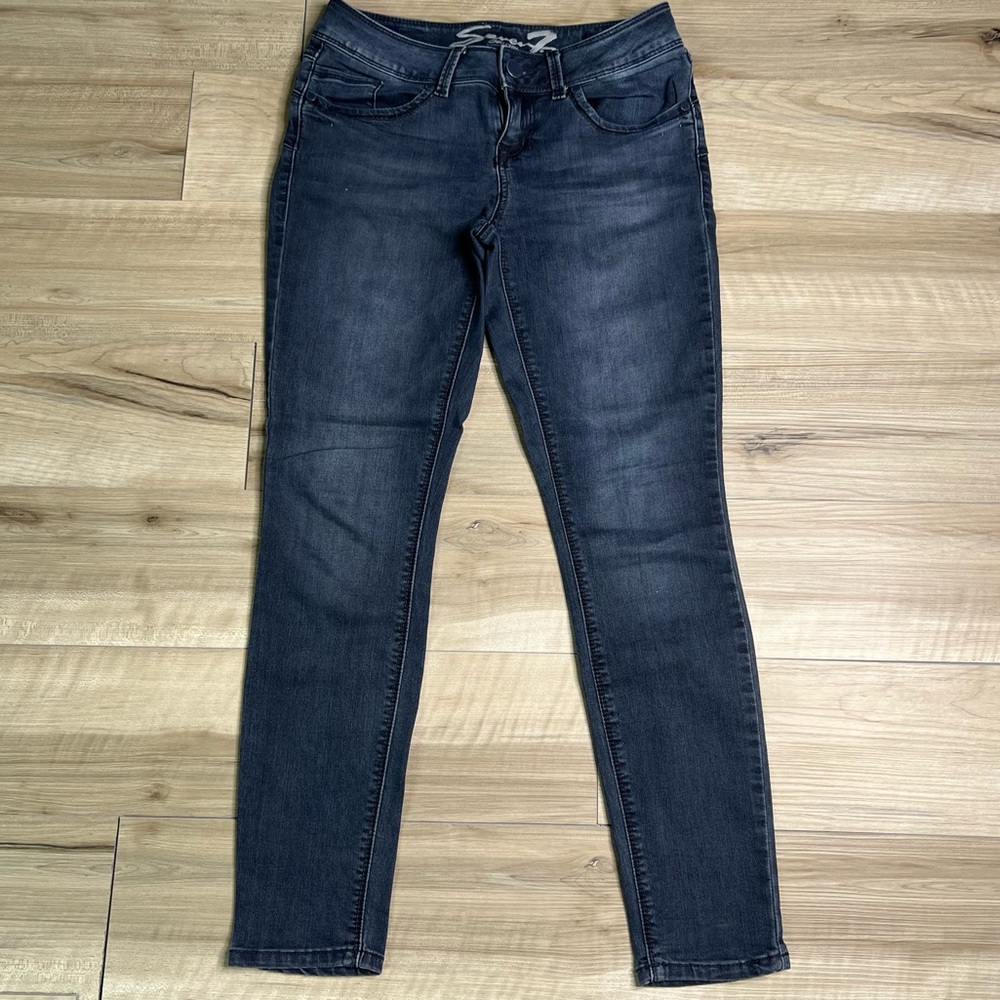 7 for All Mankind Skinny Jean